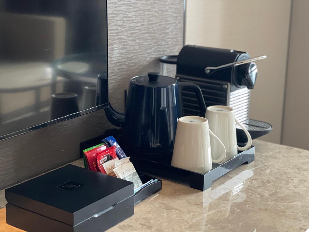 Melia Jinan Hotell Exteriör bild