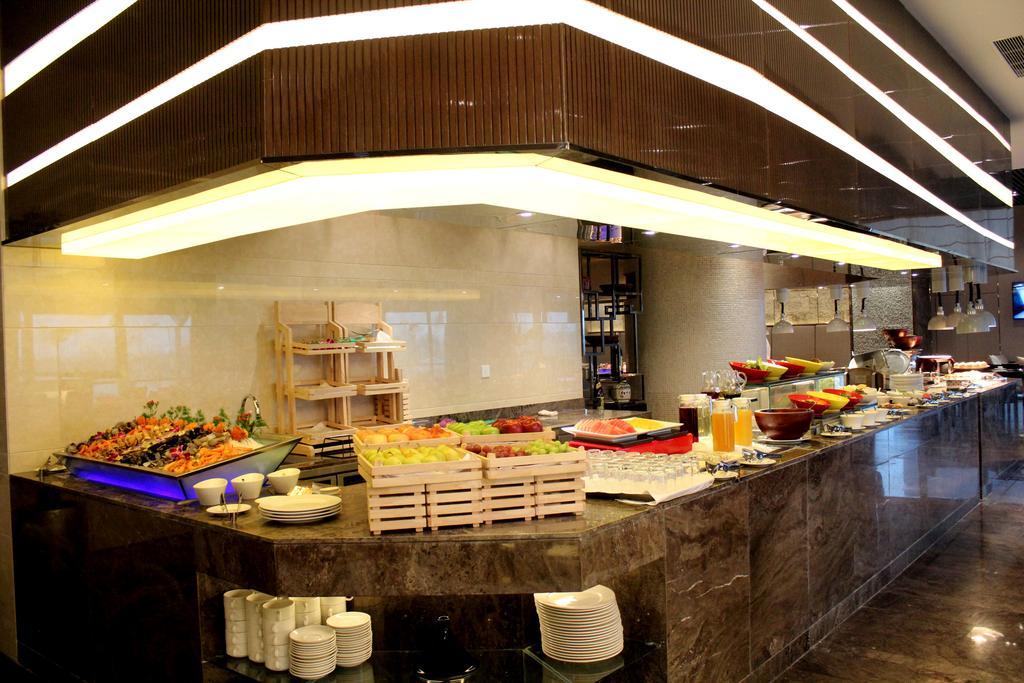 Melia Jinan Hotell Exteriör bild
