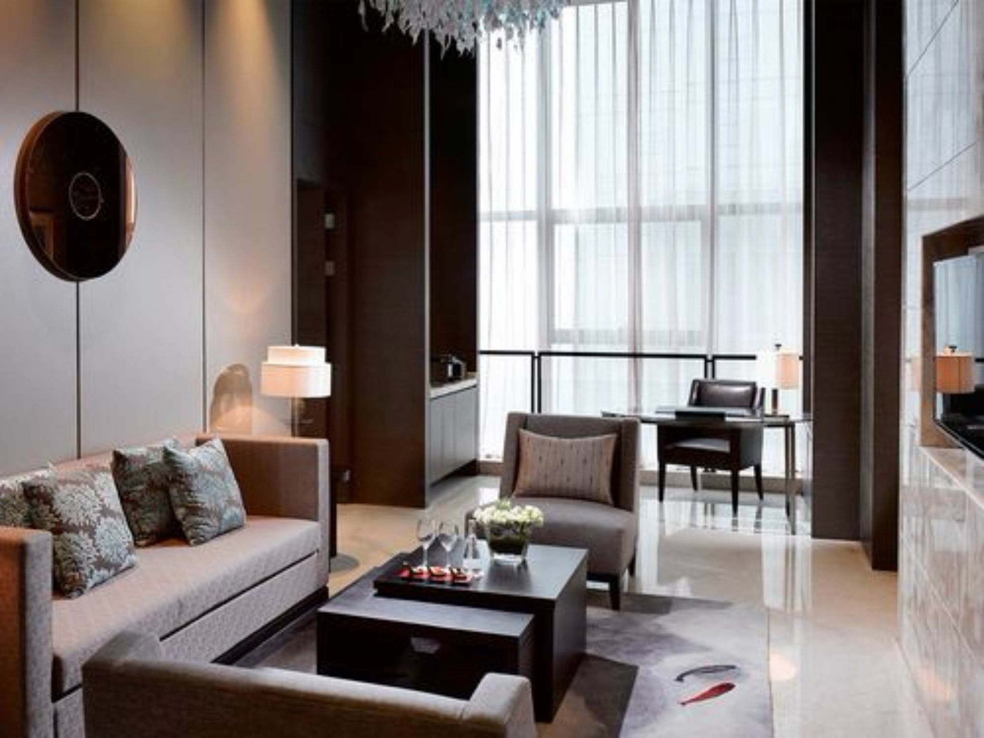 Melia Jinan Hotell Exteriör bild